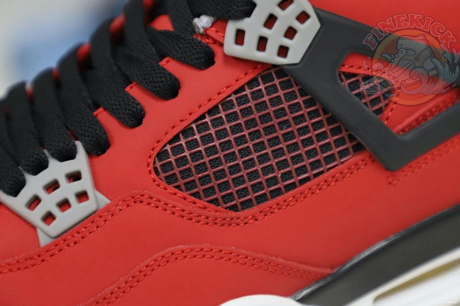 Jordan Air RetroToro Jordan4 Bravo 1202